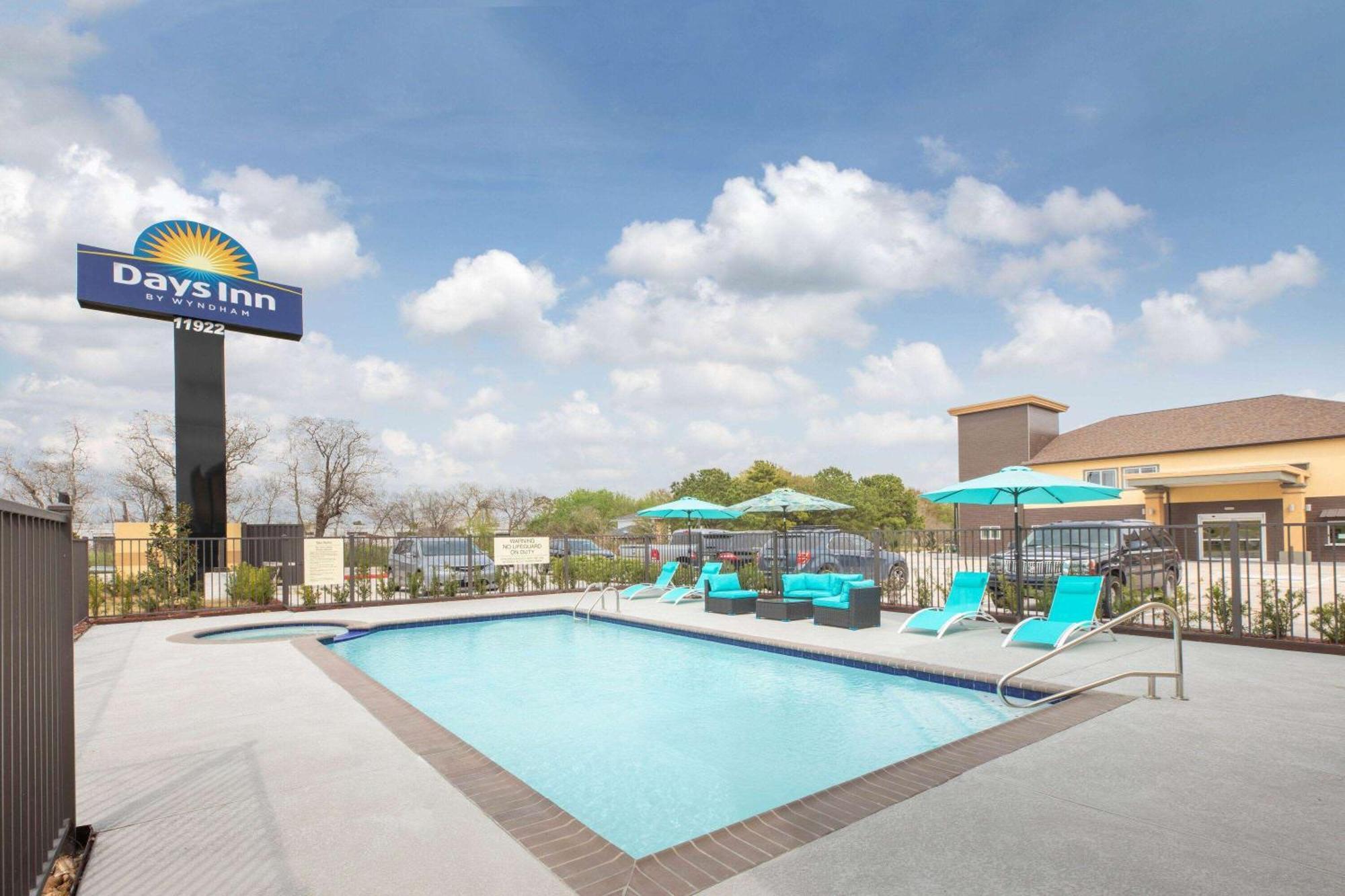 Days Inn & Suites By Wyndham La Porte Ngoại thất bức ảnh